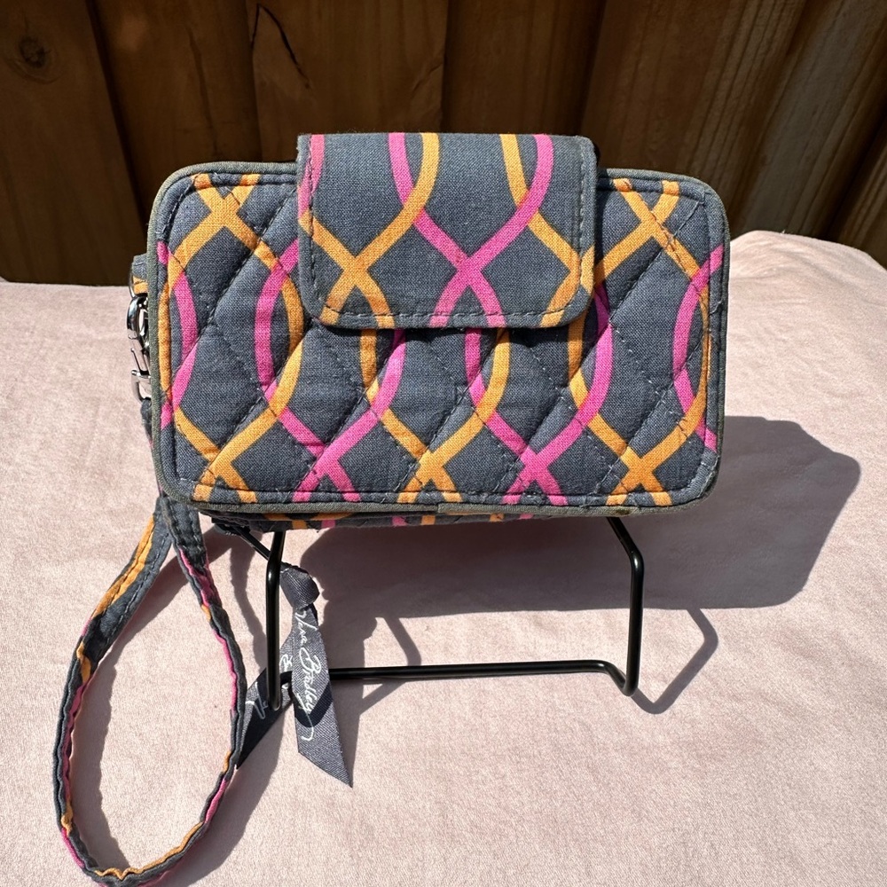 Vera Bradley "Jazzy Swirls" Wallet/Phone Holder Wristlet